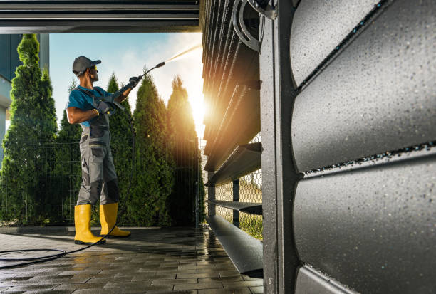 Best Roof Power Washing Services  in Little Walnut Village, NM