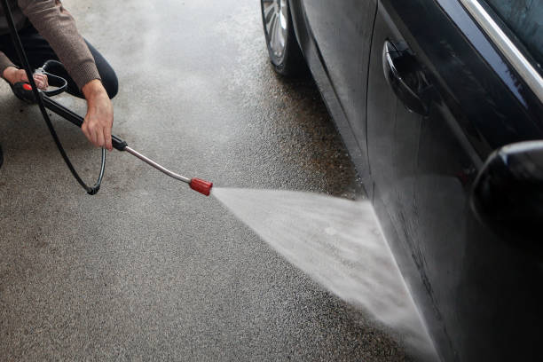 Best Commercial Pressure Washing  in Little Walnut Village, NM